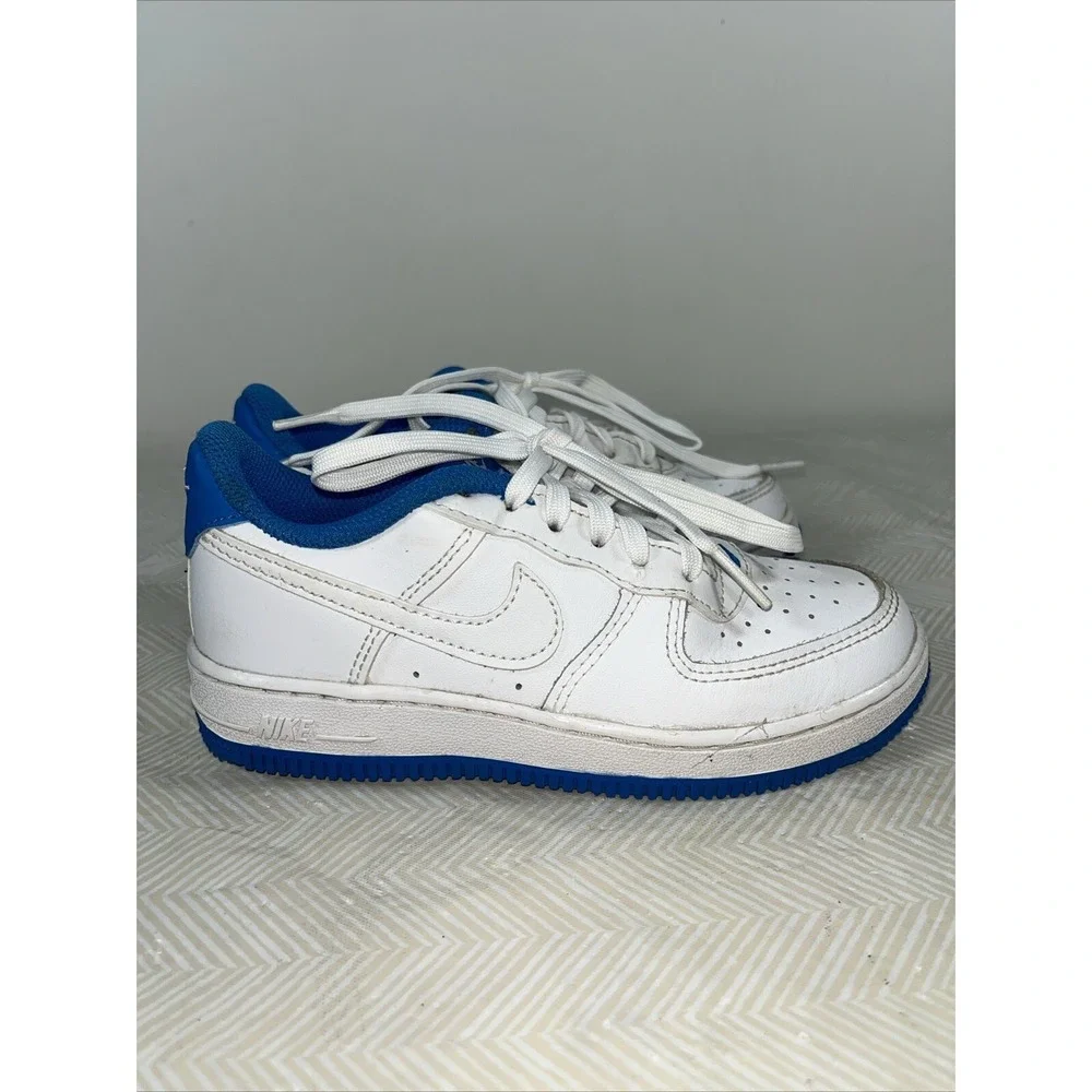 NIKE FORCE 1 Youth/Boys White Blue Sneakers Low Sz 12.5 C Shoes DV1332101 Athlet - Picture 4 of 15